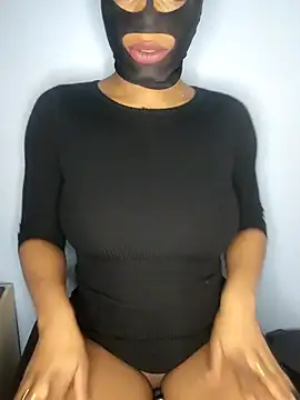 sweetybae75 online show from February 8, 2026, 8:45 pm