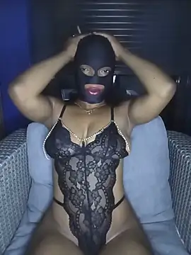 Snapshot of sweetybae75 chatting on July 7, 2026, 10:36 pm sweetybae75 online show from July 7, 2026, 10:36 pm