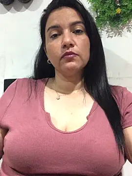 sweetdulcexxx online show from October 21, 2025, 2:45 am