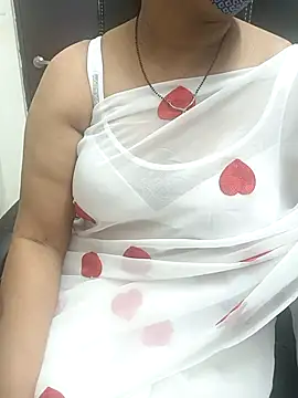 Snapshot of Anushka134 chatting on October 6, 2025, 10:23 am Anushka134 online show from October 6, 2025, 10:23 am