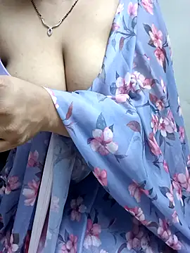 Snapshot of Anushka134 chatting on October 19, 2025, 5:35 pm Anushka134 online show from October 19, 2025, 5:35 pm