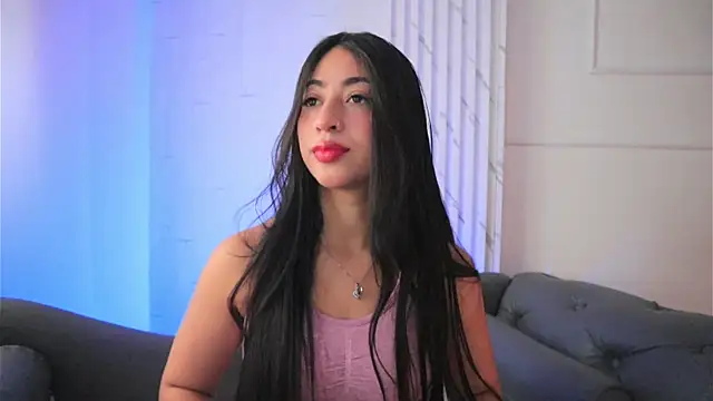 Snapshot of charlotterusso chatting on November 15, 2025, 12:34 pm charlotterusso online show from November 15, 2025, 12:34 pm