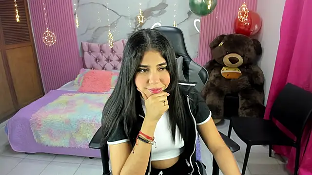 Mindy 19 online show from February 1, 2026, 11:09 am