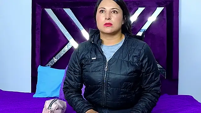 Snapshot of cuteeimy chatting on November 24, 2025, 6:51 pm cuteeimy online show from November 24, 2025, 6:51 pm