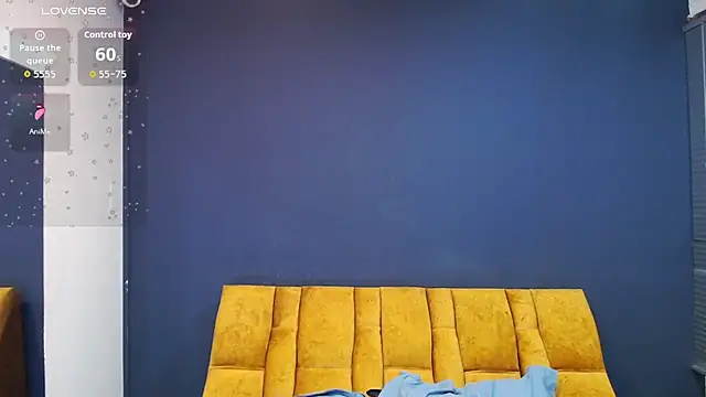 KendraaSimons online show from April 24, 2026, 7:38 pm