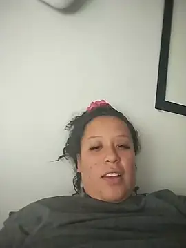 Snapshot of You-sexy-starr chatting on July 21, 2026, 9:28 pm You-sexy-starr online show from July 21, 2026, 9:28 pm