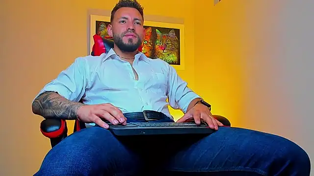 DIMITRI MASTEER online show from October 7, 2025, 9:45 pm