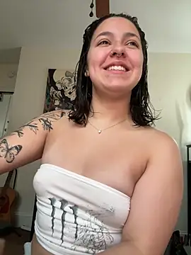 babykalirose online show from April 30, 2026, 1:50 pm