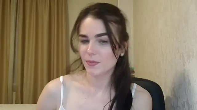 Snapshot of Silviaa_a chatting on March 10, 2026, 8:14 pm Silviaa a online show from March 10, 2026, 8:14 pm