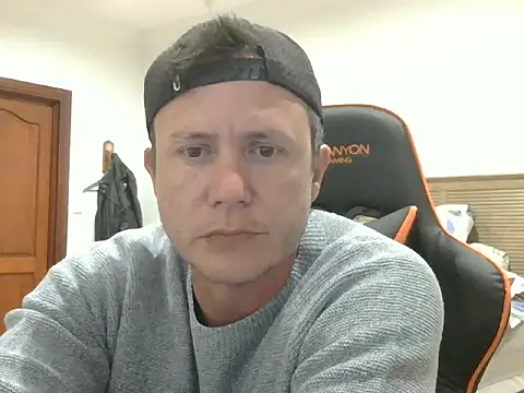 TroyDieselXXX online show from June 30, 2026, 6:09 pm