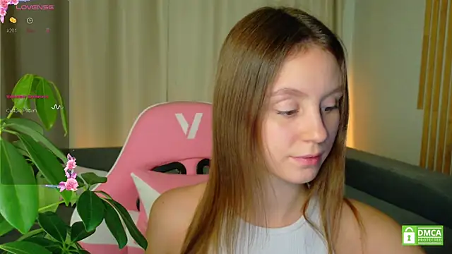 Snapshot of sweet_loopy chatting on October 22, 2025, 4:51 pm sweet loopy online show from October 22, 2025, 4:51 pm