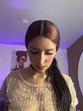 Scaarlettfox online show from September 19, 2025, 5:46 pm