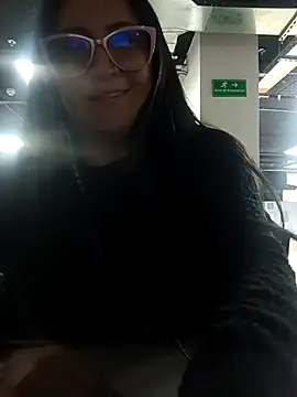 Romina693 online show from November 15, 2025, 6:55 am