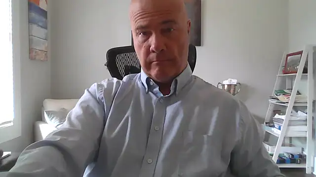 Snapshot of cyclone1212 chatting on May 26, 2026, 1:07 pm cyclone1212 online show from May 26, 2026, 1:07 pm