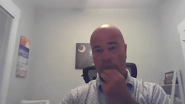 Snapshot of cyclone1212 chatting on July 27, 2026, 10:22 am cyclone1212 online show from July 27, 2026, 10:22 am