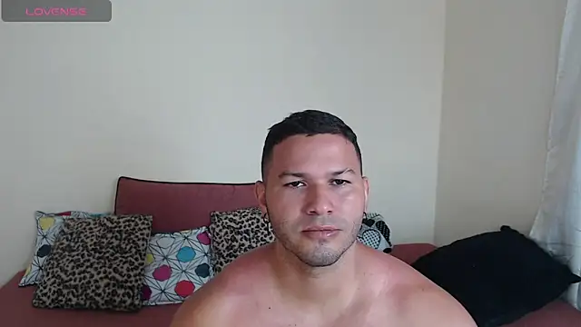 Snapshot of Tim_mz01 chatting on April 14, 2026, 1:50 pm Tim mz01 online show from April 14, 2026, 1:50 pm