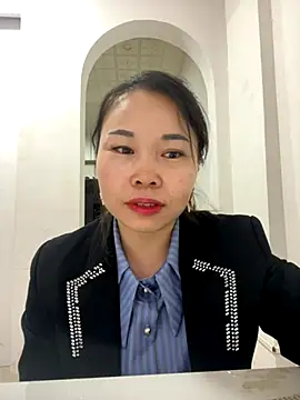 xlj4523 online show from October 28, 2025, 9:02 am