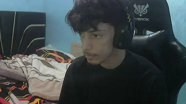 Dark DesireX online show from November 7, 2025, 5:35 pm