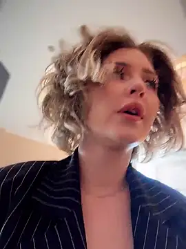 KellyKeler online show from March 15, 2026, 10:54 am