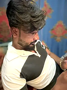 Snapshot of Munny6677 chatting on November 2, 2025, 6:32 pm Munny6677 online show from November 2, 2025, 6:32 pm