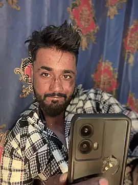 Snapshot of Munny6677 chatting on November 22, 2025, 6:18 pm Munny6677 online show from November 22, 2025, 6:18 pm