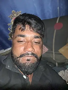 Snapshot of Munny6677 chatting on December 13, 2025, 8:47 pm Munny6677 online show from December 13, 2025, 8:47 pm