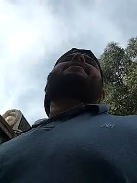 Todasmias420 online show from November 11, 2025, 10:10 pm