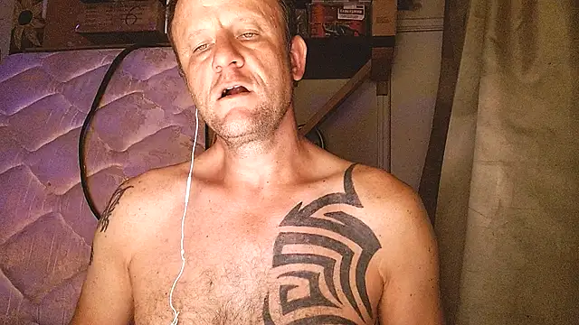 Yournaughty online show from June 19, 2026, 5:23 am