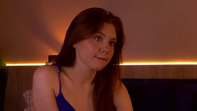 Nora  Ray online show from October 18, 2025, 7:03 pm