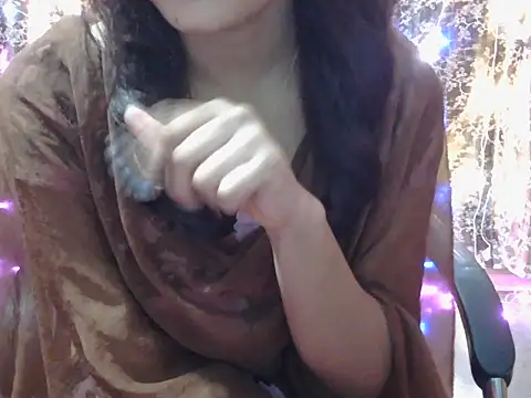 lovely soniya online show from November 30, 2025, 6:06 am