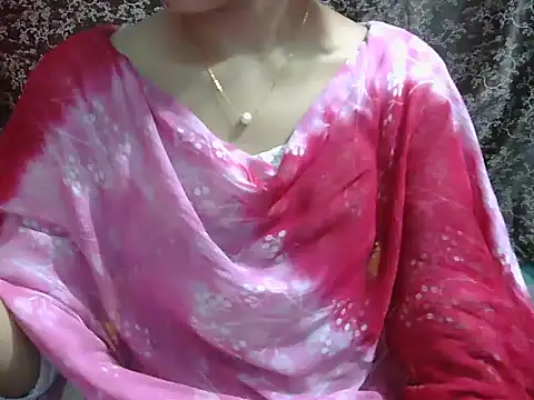 Snapshot of lovely_soniya chatting on June 26, 2026, 7:46 am lovely soniya online show from June 26, 2026, 7:46 am