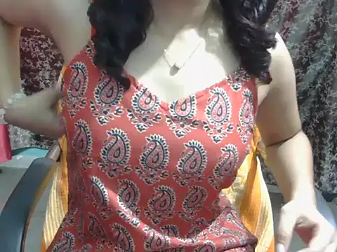 Snapshot of lovely_soniya chatting on July 30, 2026, 6:01 am lovely soniya online show from July 30, 2026, 6:01 am