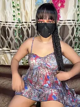 Ariana  Marie online show from November 12, 2025, 9:32 am