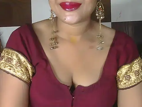 hotee bhabi online show from July 25, 2026, 7:50 am