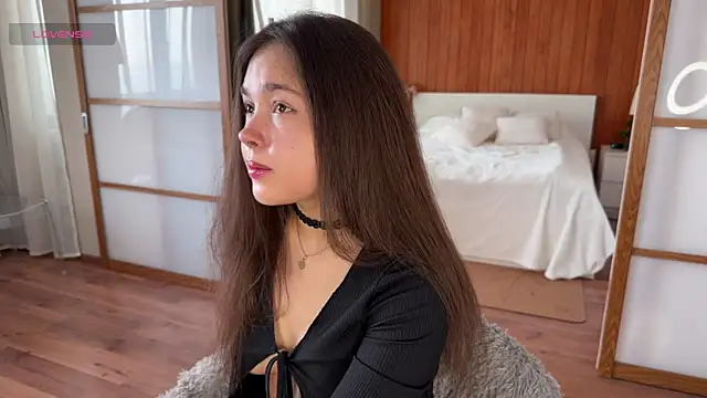 Snapshot of PlumyBun chatting on December 20, 2025, 7:26 am PlumyBun online show from December 20, 2025, 7:26 am