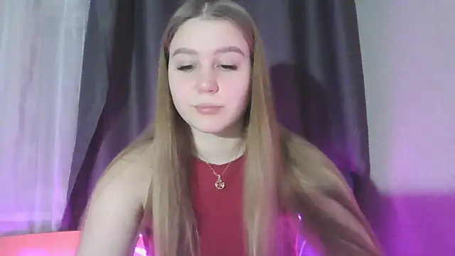 Snapshot of yourhoney_Lola_ chatting on November 25, 2025, 3:56 pm yourhoney Lola online show from November 25, 2025, 3:56 pm