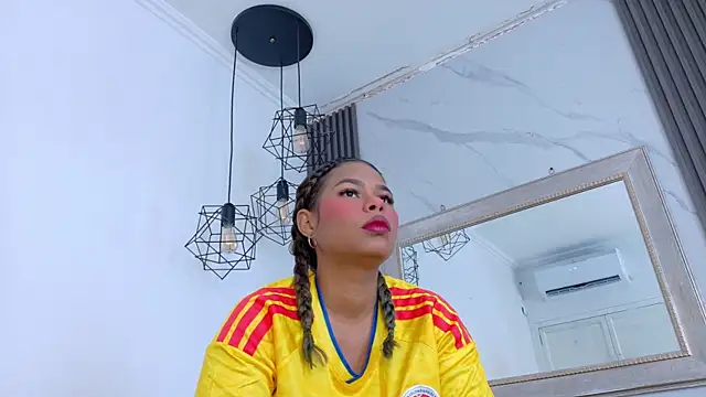 Snapshot of keyla_mejia chatting on June 27, 2026, 12:22 pm keyla mejia online show from June 27, 2026, 12:22 pm