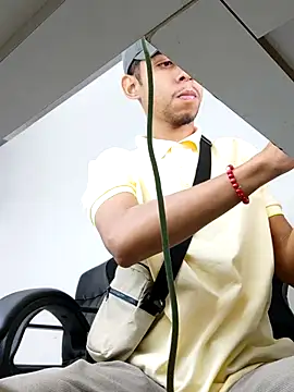 Oqui online show from February 24, 2026, 6:50 pm