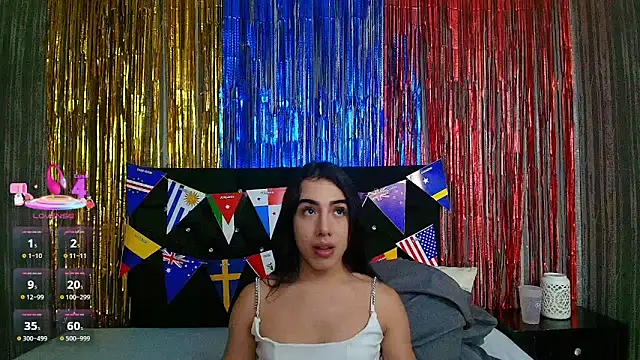 Snapshot of Alicee_Moonn chatting on June 12, 2026, 8:30 pm Alicee Moonn online show from June 12, 2026, 8:30 pm