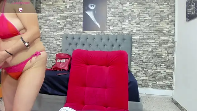 Snapshot of PenelopeDawson chatting on November 11, 2025, 12:27 pm PenelopeDawson online show from November 11, 2025, 12:27 pm