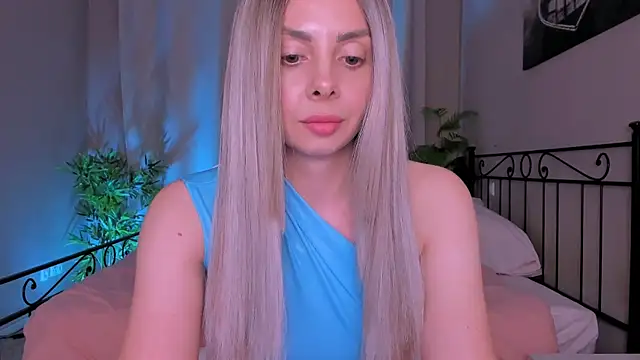 Snapshot of VelvetEliza chatting on July 23, 2026, 8:18 pm VelvetEliza online show from July 23, 2026, 8:18 pm