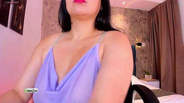 susanasmith18 online show from March 3, 2026, 7:42 pm