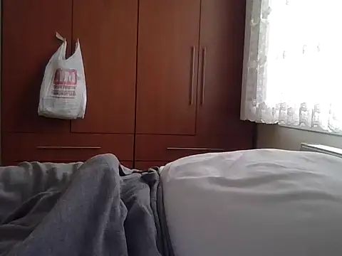 Snapshot of reallove78 chatting on September 28, 2025, 11:04 am reallove78 online show from September 28, 2025, 11:04 am