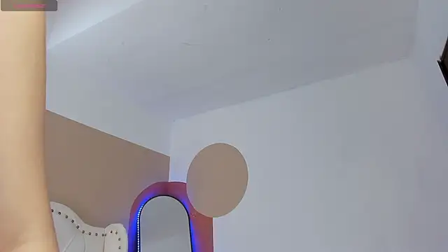 Snapshot of Alison_Milk chatting on November 27, 2025, 12:51 pm Alison Milk online show from November 27, 2025, 12:51 pm