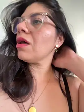 Melissa Noir online show from March 16, 2026, 1:04 pm