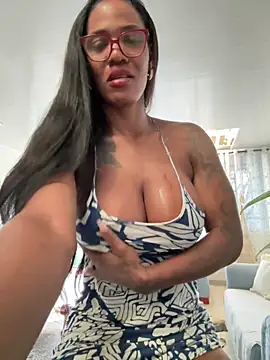 Snapshot of Bustykeyla chatting on November 30, 2025, 3:05 pm Bustykeyla online show from November 30, 2025, 3:05 pm