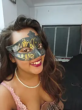 Snapshot of sam_honey5 chatting on November 23, 2025, 5:24 pm sam honey5 online show from November 23, 2025, 5:24 pm