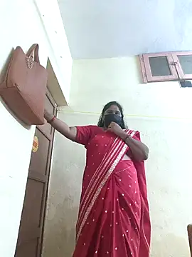 Snapshot of Villageanuty chatting on September 21, 2025, 7:10 am Villageanuty online show from September 21, 2025, 7:10 am