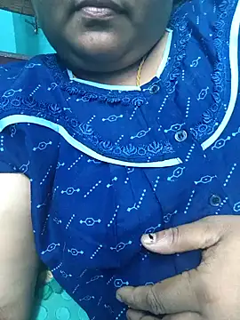 Villageanuty online show from January 19, 2026, 3:32 am