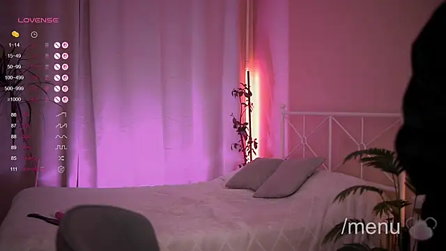 bryk elise online show from October 25, 2025, 11:29 am